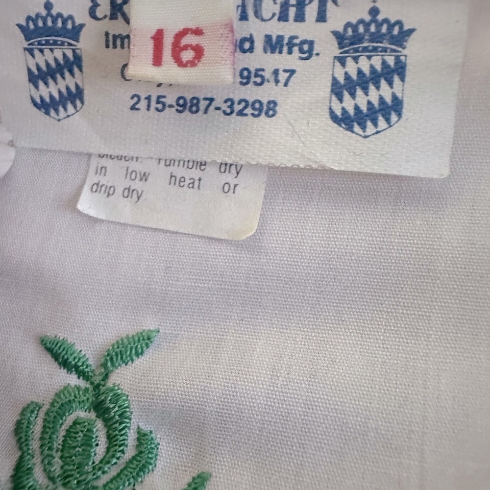 Vintage Oktoberfest Dirndl Dress by Licht - Picture 6 of 6